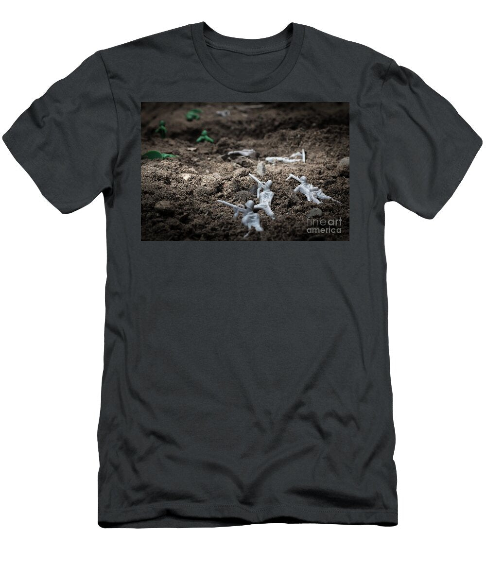 7 Toy Soldiers War Ezume Images T-Shirt